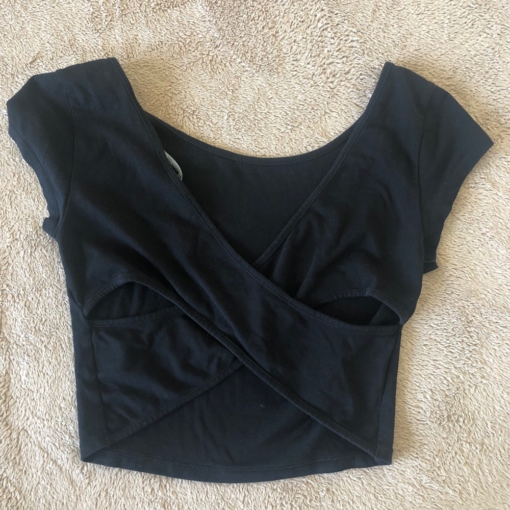 Black crop top